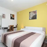 Apartments And Room Eva