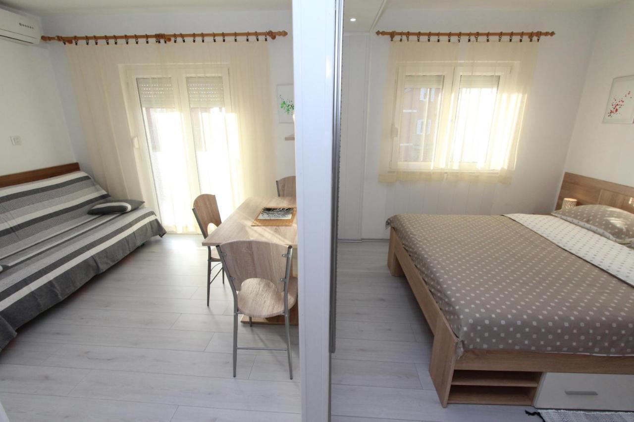 And Eva Guest house